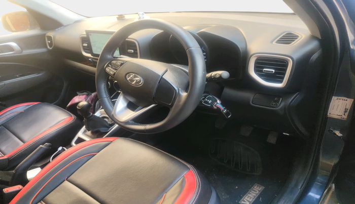 2022 Hyundai VENUE S+ 1.2, Petrol, Manual, 27,001 km, interior