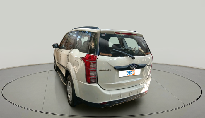 2017 Mahindra XUV500 W6, Diesel, Manual, 95,783 km, exterior