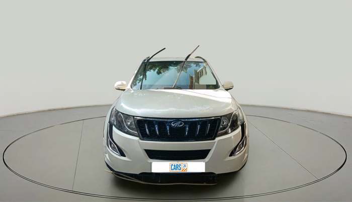 2017 Mahindra XUV500 W6, Diesel, Manual, 95,783 km, exterior