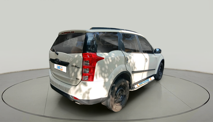 2017 Mahindra XUV500 W6, Diesel, Manual, 95,783 km, exterior