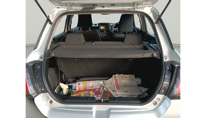 2024 Maruti Swift VXi (O), Petrol, Manual, 13,562 km, exterior