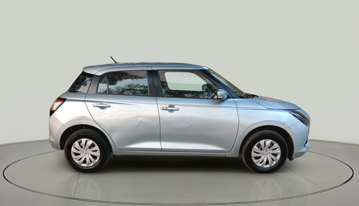 2024 Maruti Swift VXi (O), Petrol, Manual, 13,562 km, exterior