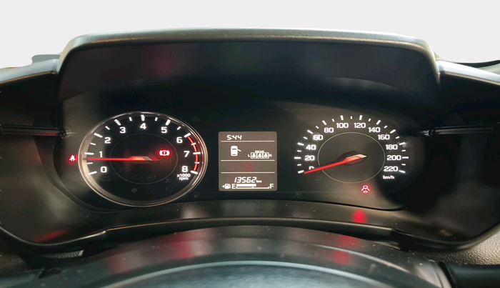 2024 Maruti Swift VXi (O), Petrol, Manual, 13,562 km, interior