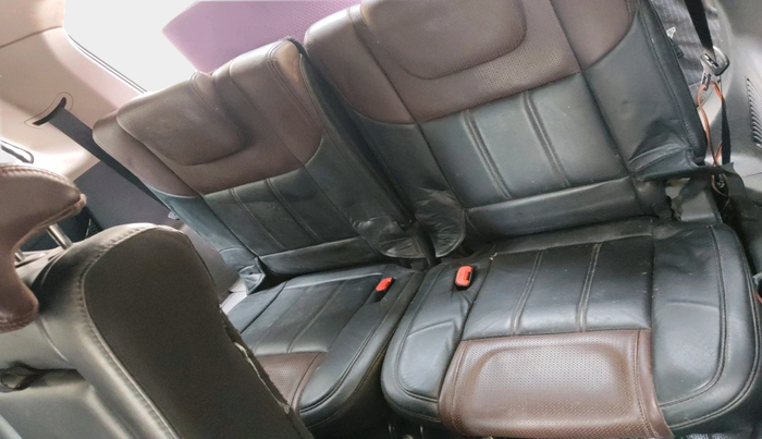 2013 Mahindra XUV500 W8, Diesel, Manual, 96,308 km, interior