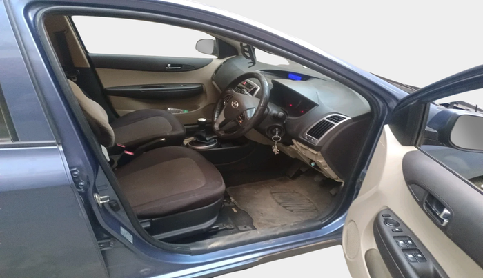 2012 Hyundai i20 SPORTZ 1.2, Petrol, Manual, 1,68,604 km, interior