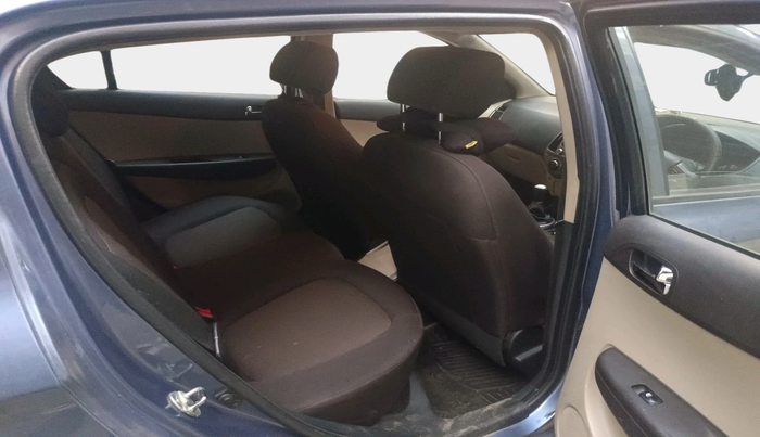 2012 Hyundai i20 SPORTZ 1.2, Petrol, Manual, 1,68,604 km, interior