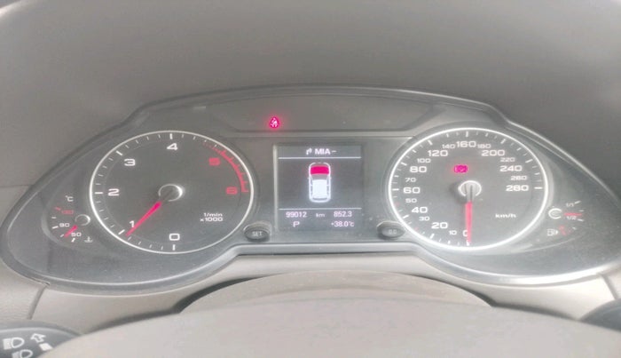 2013 Audi Q5 2.0 TDI QUATTRO, Diesel, Automatic, 99,012 km, interior