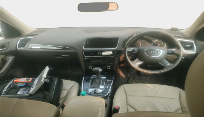 2013 Audi Q5 2.0 TDI QUATTRO, Diesel, Automatic, 99,012 km, interior