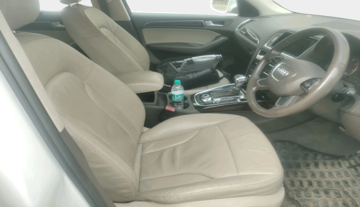 2013 Audi Q5 2.0 TDI QUATTRO, Diesel, Automatic, 99,012 km, interior