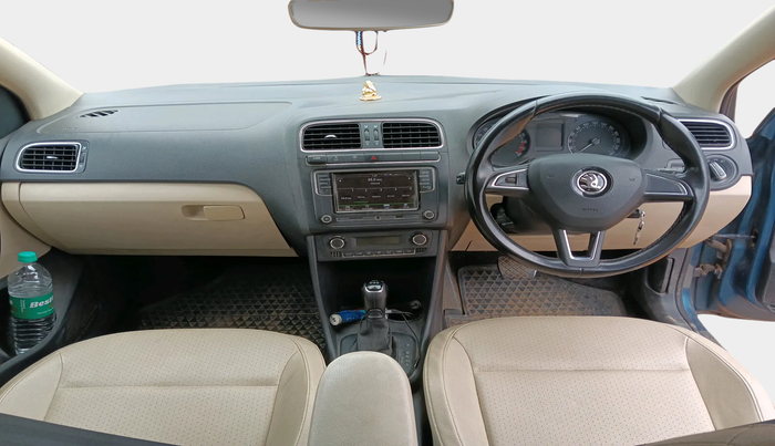 2017 Skoda Rapid STYLE 1.5 TDI AT, Diesel, Automatic, 1,45,978 km, interior