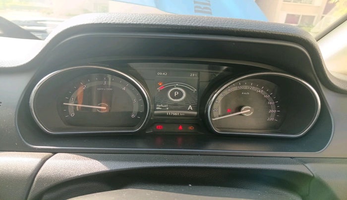 2017 Tata Hexa XTA 4X2 7 STR, Diesel, Automatic, 1,17,561 km, interior