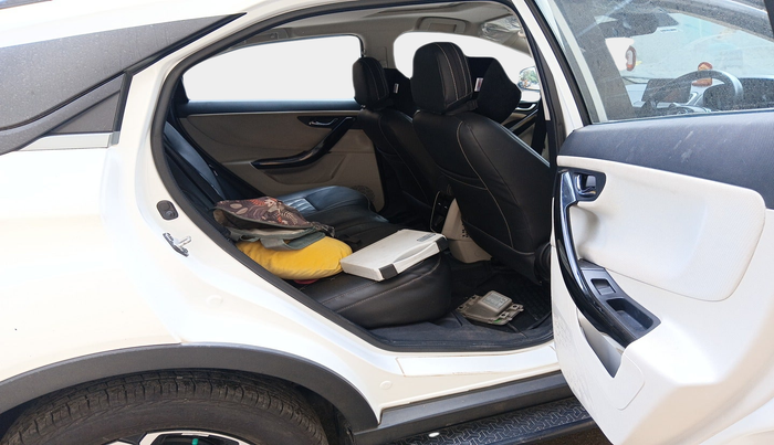2022 Tata NEXON XZ PLUS PETROL SUNROOF, Petrol, Manual, 20,245 km, interior