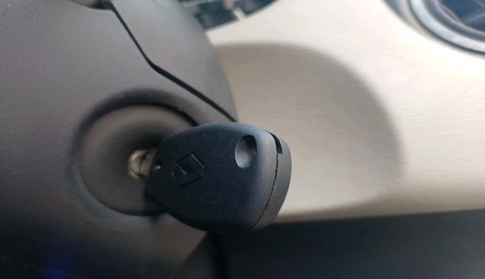 2015 Renault Duster 110 PS RXZ DIESEL, Diesel, Manual, 95,000 km, interior