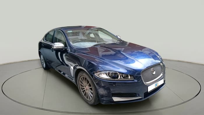 2015 Jaguar XF 2.2 DIESEL LUXURY, Diesel, Automatic, 99,700 km, exterior