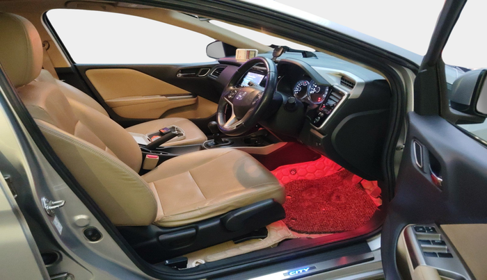 2017 Honda City 1.5L I-VTEC VX, Petrol, Manual, 79,654 km, interior