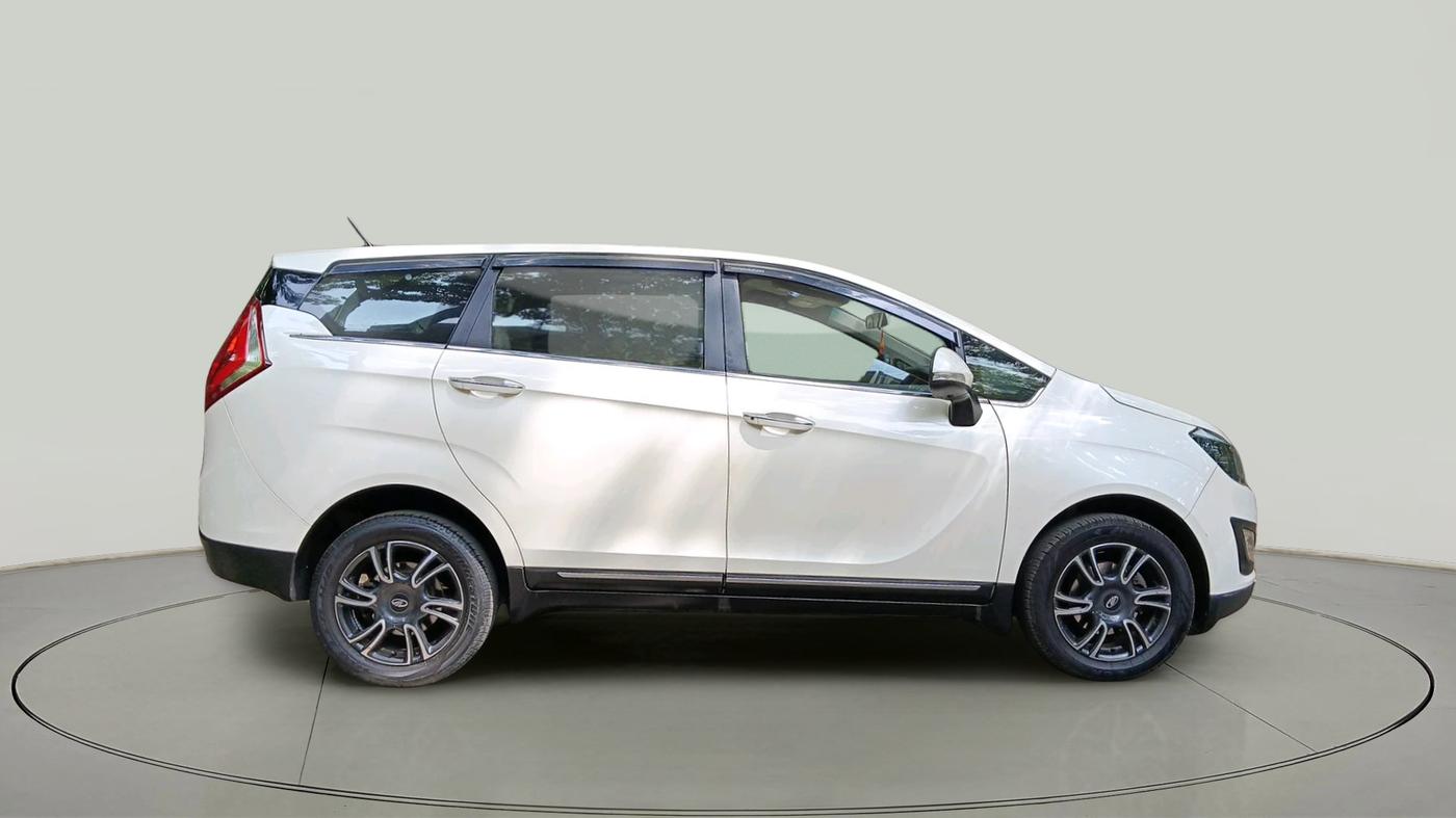 2018 Mahindra MARAZZO M8 7 STR, Diesel, Manual, 1,51,337 km, exterior