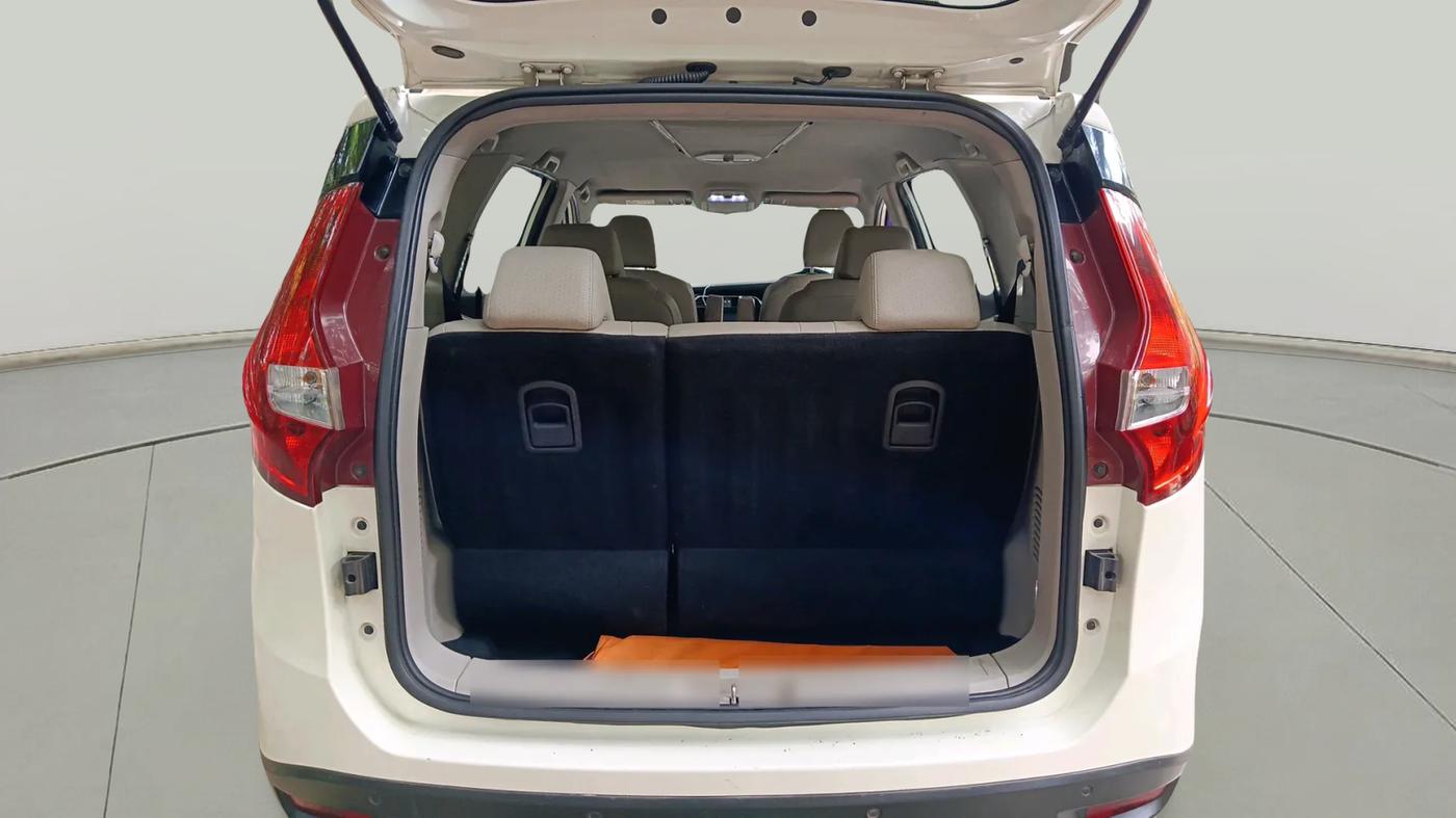 2018 Mahindra MARAZZO M8 7 STR, Diesel, Manual, 1,51,337 km, exterior
