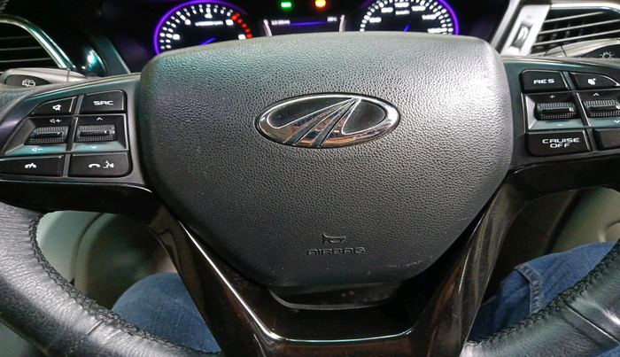 2018 Mahindra MARAZZO M8 7 STR, Diesel, Manual, 1,51,337 km, interior