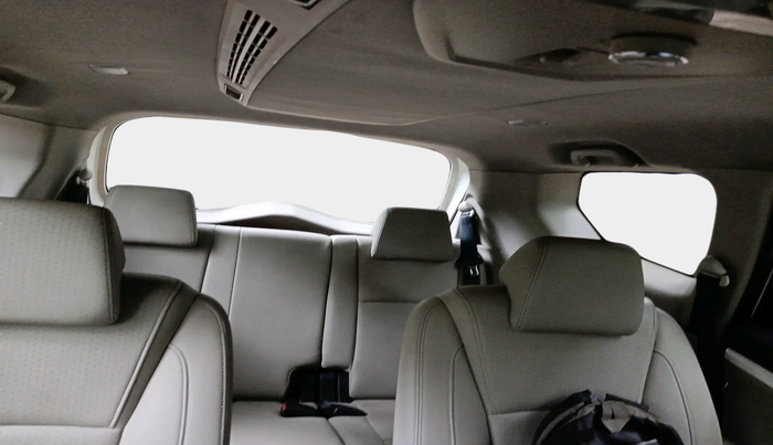 2018 Mahindra MARAZZO M8 7 STR, Diesel, Manual, 1,51,337 km, interior