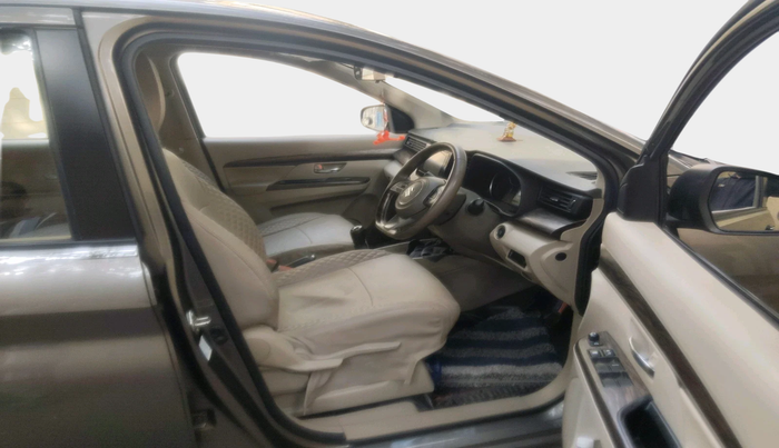 2021 Maruti Ertiga ZXI+ SHVS, Petrol, Manual, 25,874 km, interior