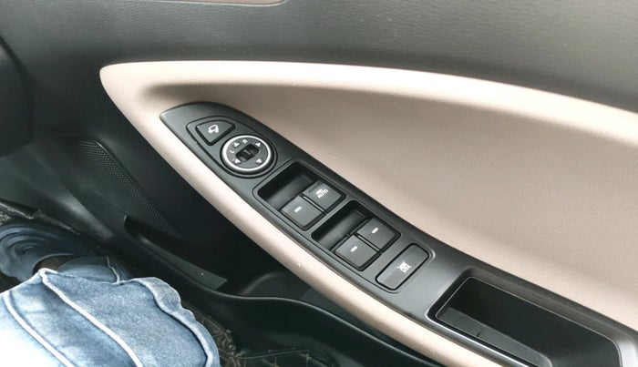 2020 Hyundai Elite i20 ASTA 1.2 (O), Petrol, Manual, 45,297 km, interior