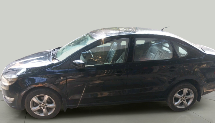 2014 Skoda Rapid ELEGANCE 1.6 MPI MT, Petrol, Manual, 1,00,424 km, exterior