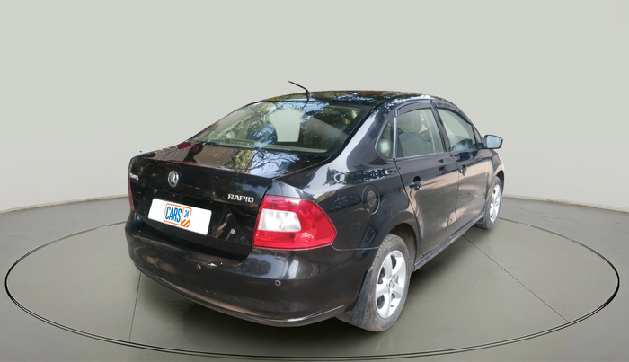 2014 Skoda Rapid ELEGANCE 1.6 MPI MT, Petrol, Manual, 1,00,424 km, exterior