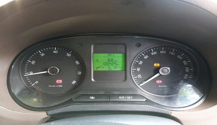 2014 Skoda Rapid ELEGANCE 1.6 MPI MT, Petrol, Manual, 1,00,424 km, interior