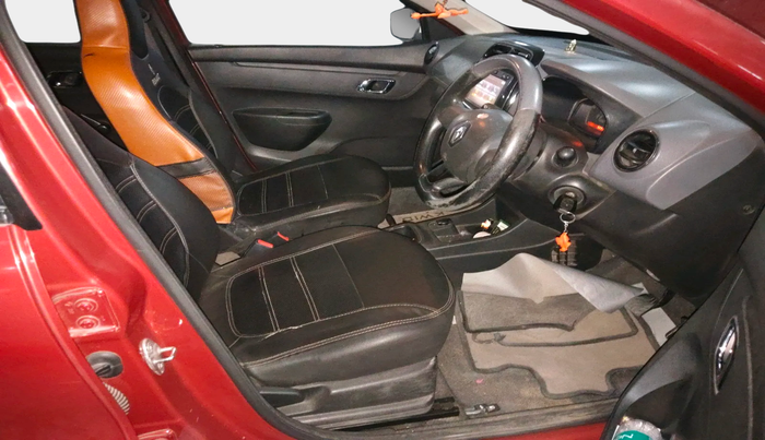 2018 Renault Kwid RXT 1.0 AMT, Petrol, Automatic, 52,918 km, interior