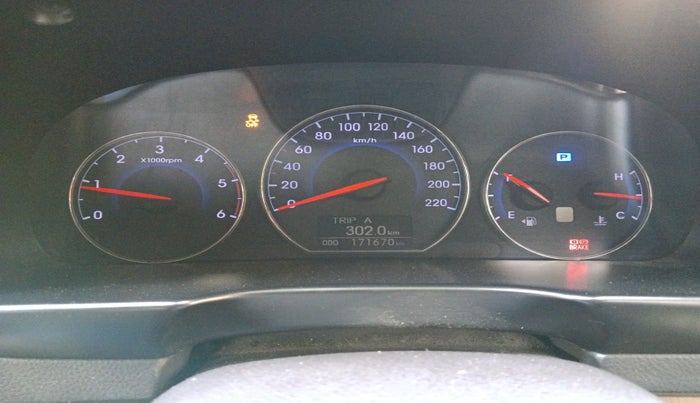 2012 Hyundai Santa Fe 4 WD AT, Diesel, Automatic, 1,71,670 km, interior