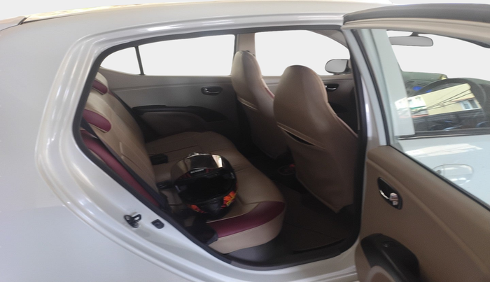 2013 Hyundai i10 SPORTZ 1.2 AT, Petrol, Automatic, 84,962 km, interior