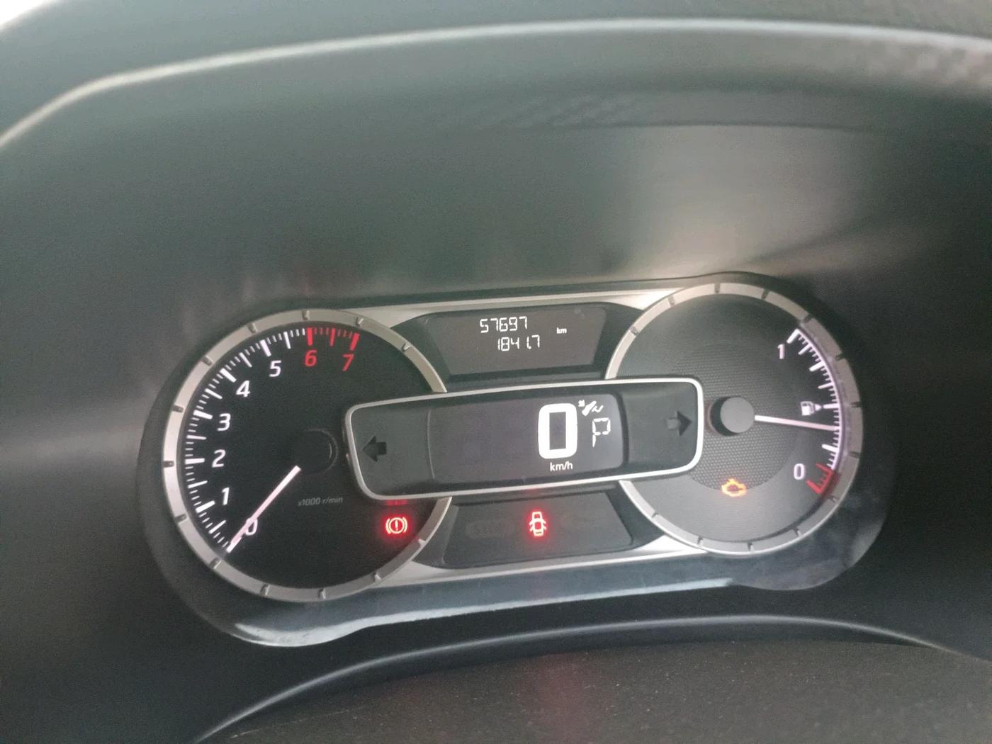 2021 Nissan Kicks XV PREMIUM TURBO 1.3 CVT, Petrol, Automatic, 57,697 km, interior