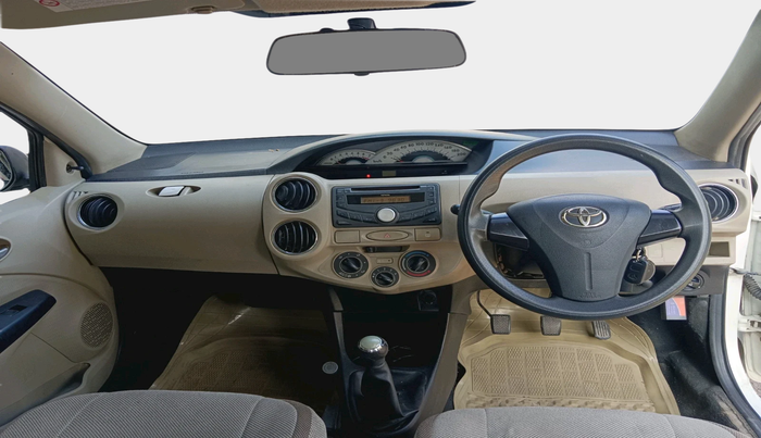 2013 Toyota Etios Liva V, Petrol, Manual, 98,759 km, interior