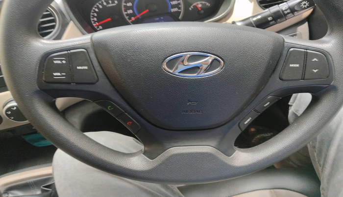 2016 Hyundai Grand i10 SPORTZ 1.2 KAPPA VTVT, Petrol, Manual, 39,372 km, interior
