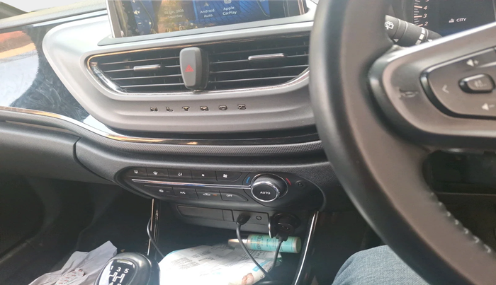 2023 Tata ALTROZ XZ PLUS I-TURBO PETROL DARK EDITION, Petrol, Manual, 7,717 km, interior