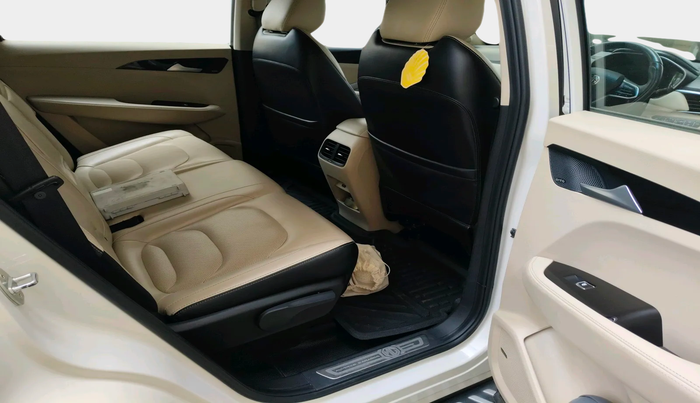 2021 MG HECTOR SHARP 1.5 DCT PETROL, Petrol, Automatic, 61,087 km, interior