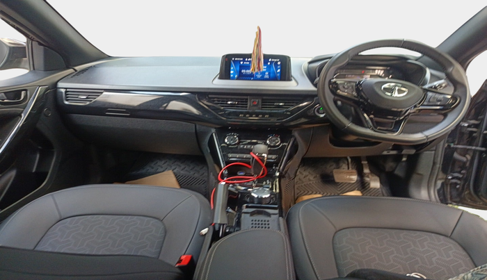 2023 Tata NEXON XZA PLUS LUX SUNROOF DARK PETROL, Petrol, Automatic, 18,026 km, interior