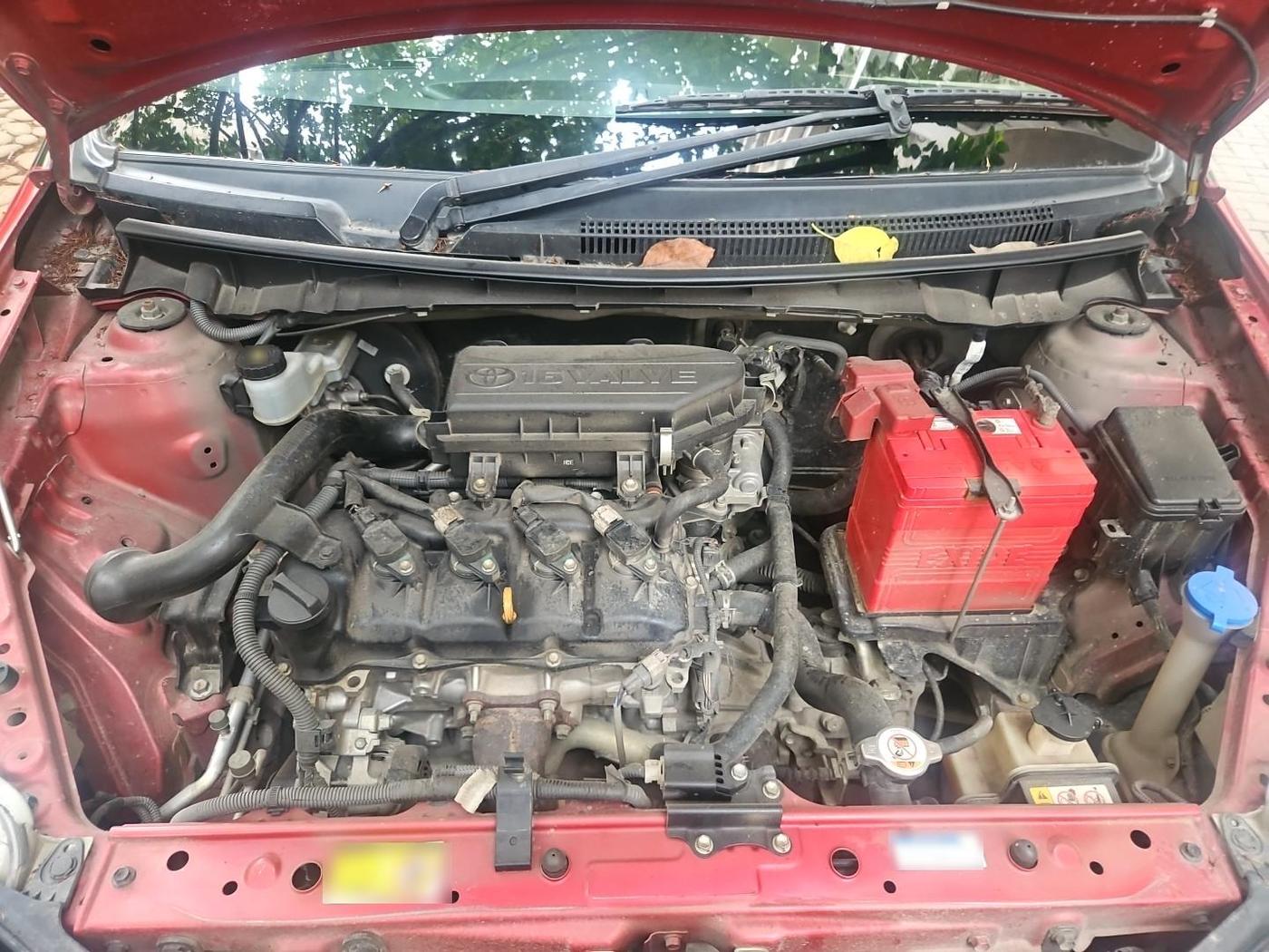 2019 Toyota Etios Liva VX DUAL TONE, Petrol, Manual, 41,884 km, exterior