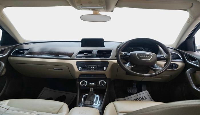 2013 Audi Q3 2.0 TFSI PREMIUM PLUS, Petrol, Automatic, 1,41,383 km, interior