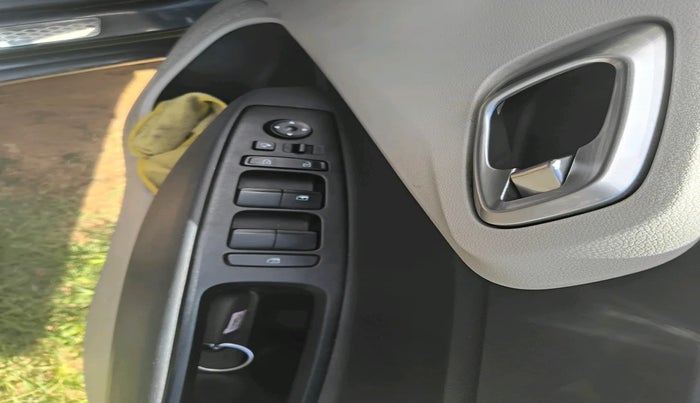 2022 Hyundai AURA SX 1.2 CNG, Petrol, Manual, 62,506 km, interior