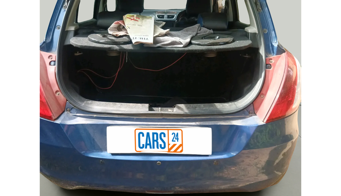 2013 Maruti Swift VXI, Petrol, Manual, 1,61,622 km, exterior