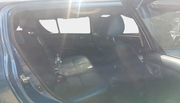 2013 Maruti Swift VXI, Petrol, Manual, 1,61,622 km, interior