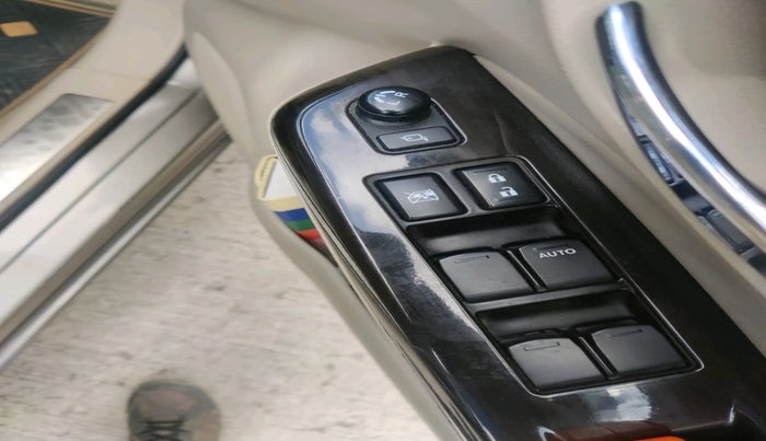 2018 Maruti Ciaz ALPHA 1.5 SHVS PETROL, Petrol, Manual, 96,969 km, interior