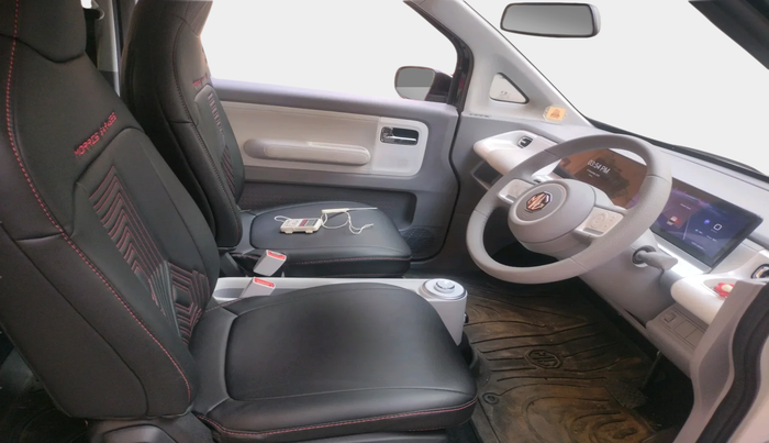 2024 MG COMET  Exclusive, Electric, Automatic, 2,643 km, interior