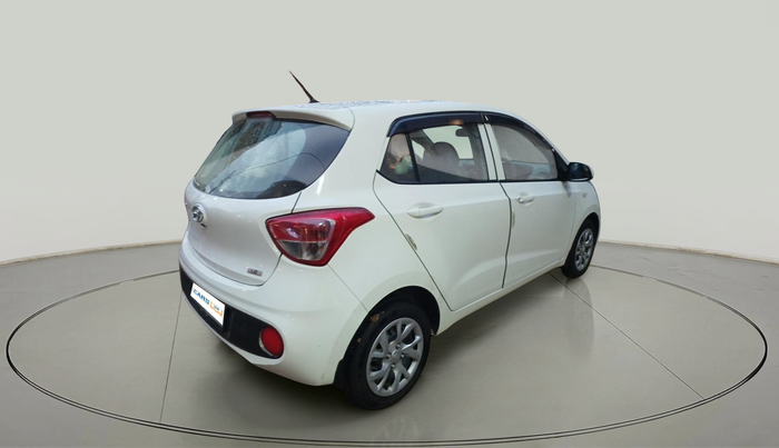 2017 Hyundai Grand i10 MAGNA 1.2 KAPPA VTVT, Petrol, Manual, 61,958 km, exterior