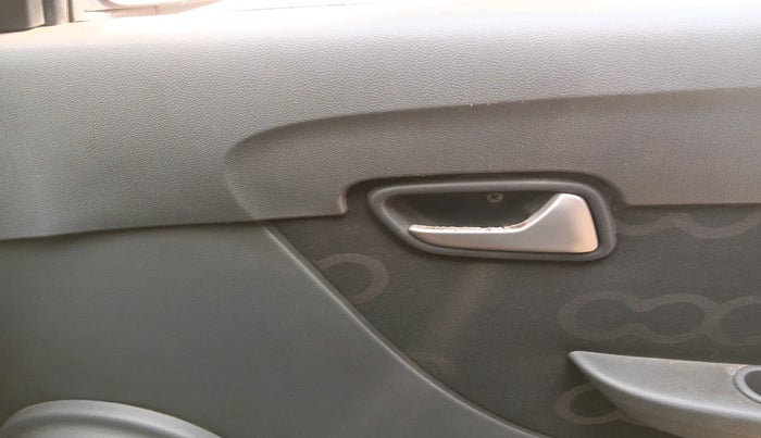 2012 Maruti Alto 800 LXI, Petrol, Manual, 1,04,896 km, interior