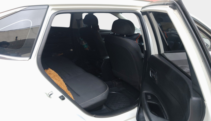 2022 Hyundai NEW I20 SPORTZ 1.2 MT, Petrol, Manual, 80,819 km, interior