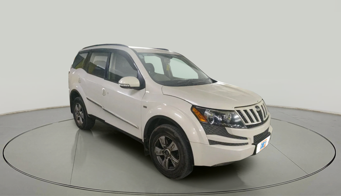 2012 Mahindra XUV500 W8, Diesel, Manual, 1,35,813 km, exterior