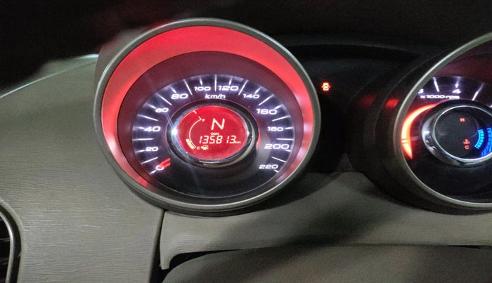 2012 Mahindra XUV500 W8, Diesel, Manual, 1,35,813 km, interior