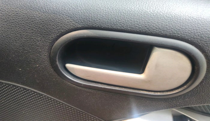 2015 Ford Figo TITANIUM 1.4 DIESEL, Diesel, Manual, 1,44,728 km, interior